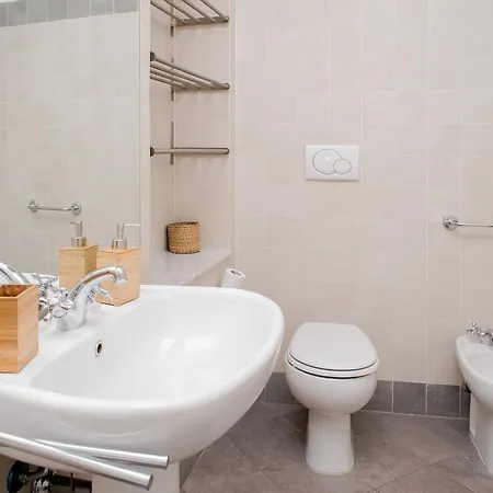 Cordusio Roomy Appartement
